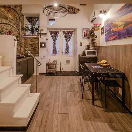 Petrella'S Point Studio With Ac Вернацца Экстерьер фото